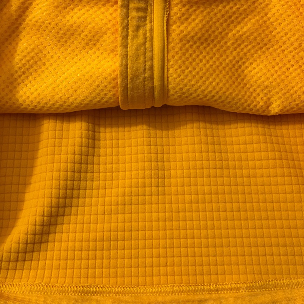 Marmot SIze Medium Yellow Full Zip Grid Fleece Jacket Mock Neck Hiking Outdoors - Picture 9 of 12